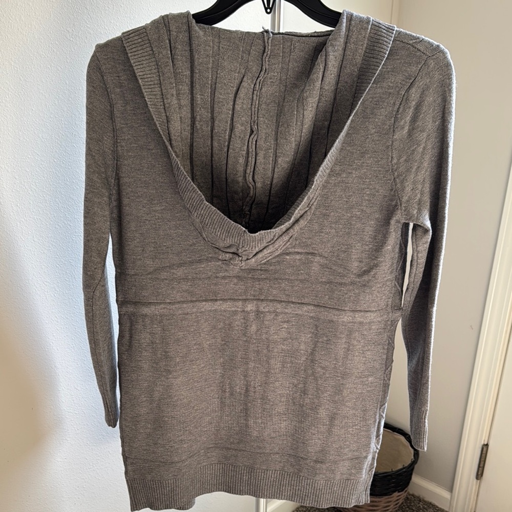 Christina Gray Cardigan Sweater with Long Sleeves and Soft Knit - Picture 3 of 3